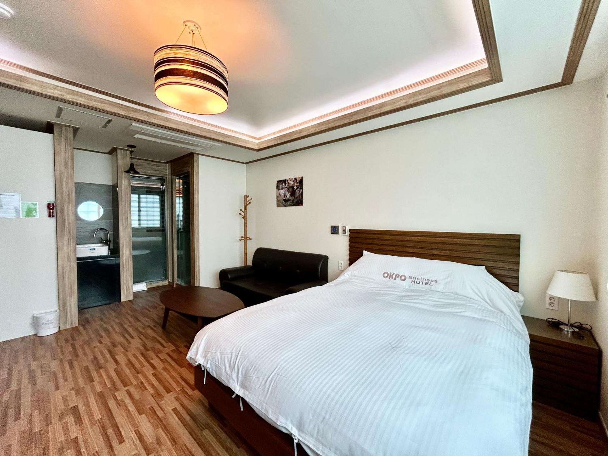 Okpo Business Hotel Kodže Exteriér fotografie